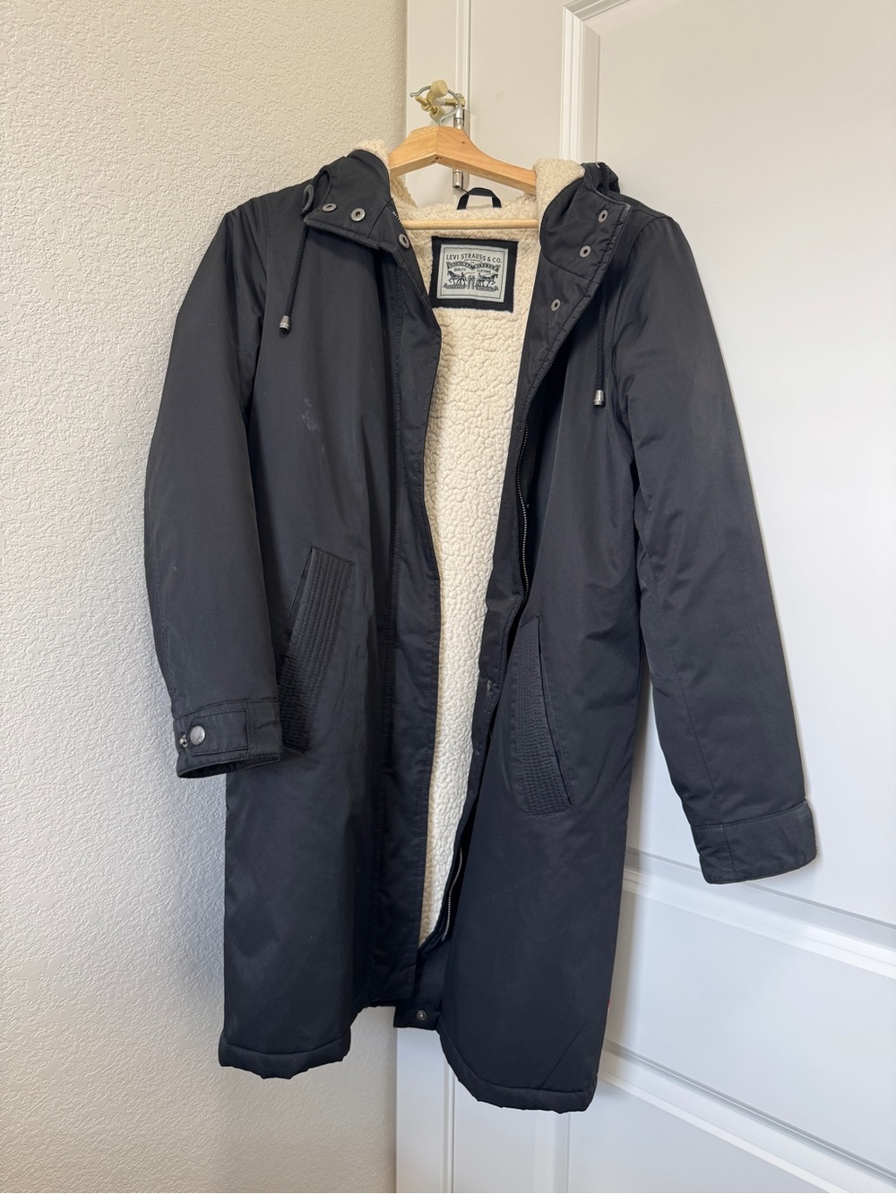 Levis Black Fleece-Lined Parka Jacket - Unbranded